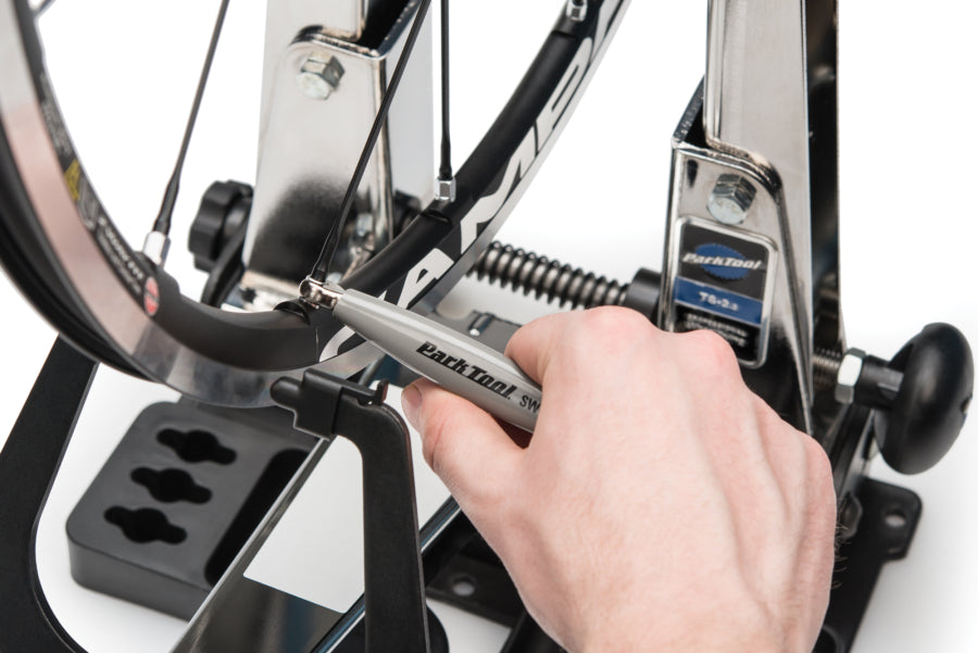 Park Tool SW-11 colocada sobre una cabecilla Campagnolo de 5,5 mm