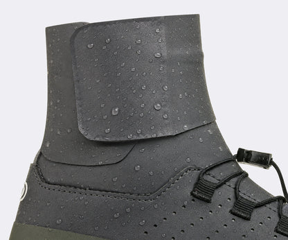 Protección envolvente ajustable del tobillo de 360° y membrana impermeable