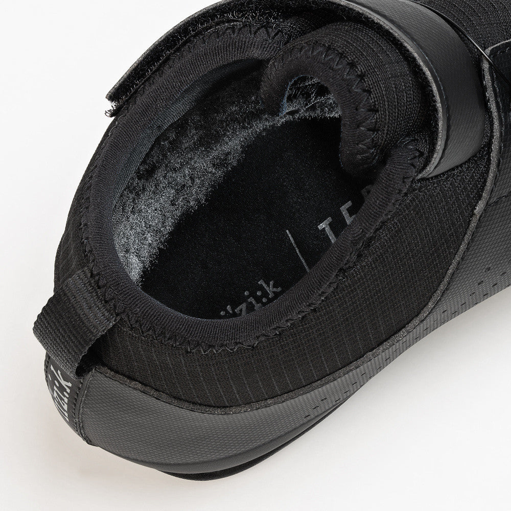 Zapatillas de BTT de invierno FIZIK TERRA ARTICA GTX X5, negras
