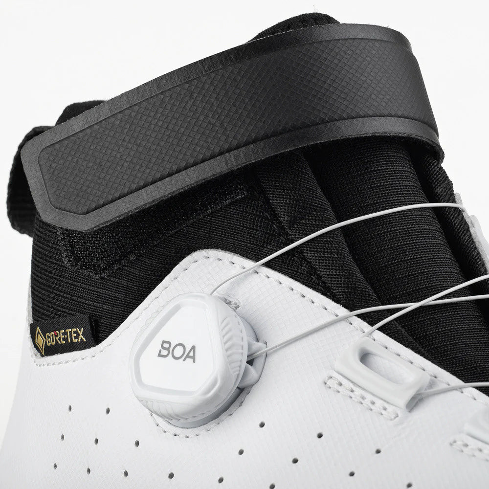 Zapatillas de carretera de invierno FIZIK TEMPO ARTICA GTX Negro/Blanco