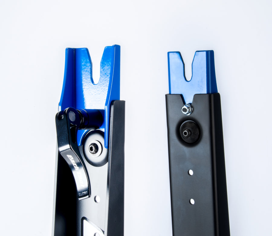 Park Tool TS-4EB en un centrador TS-4.3