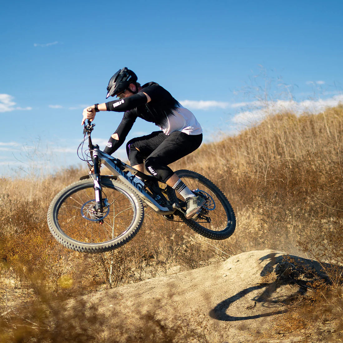 Rodilleras G-FORM TERRA Negras