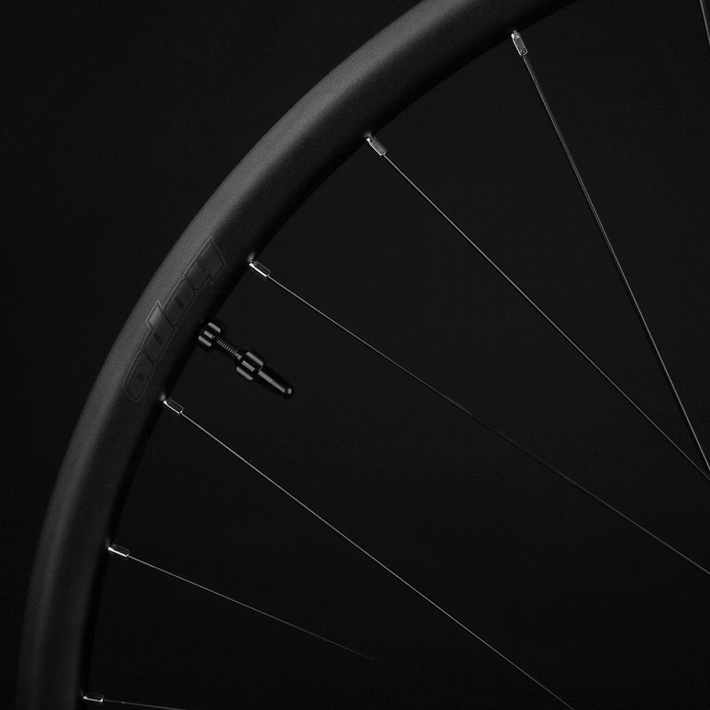 Rueda delantera HOPE RX24 PRO 5 12x100mm 700C 32 radios Tubeless Ready (Center Lock)