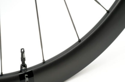 Par de Ruedas SCOM ULTRA 62 Tubeless Ready (Center Lock)