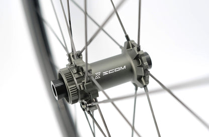 Par de Ruedas SCOM ULTRA 62 Tubeless Ready (Center Lock)
