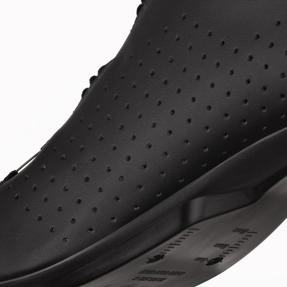 Zapatillas de carretera FIZIK VENTO OMNA WIDE, color negro