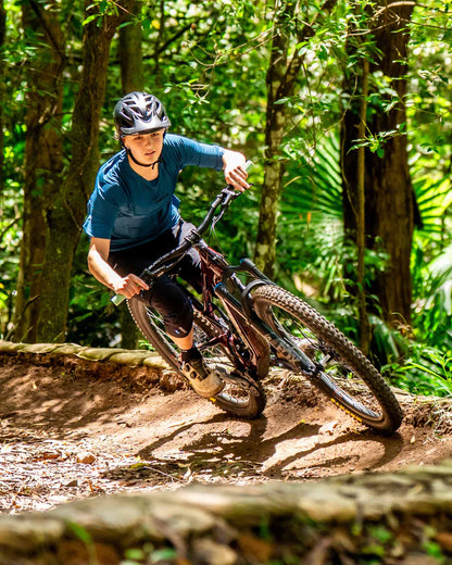Short DHARCO TRAIL Mujer Negro