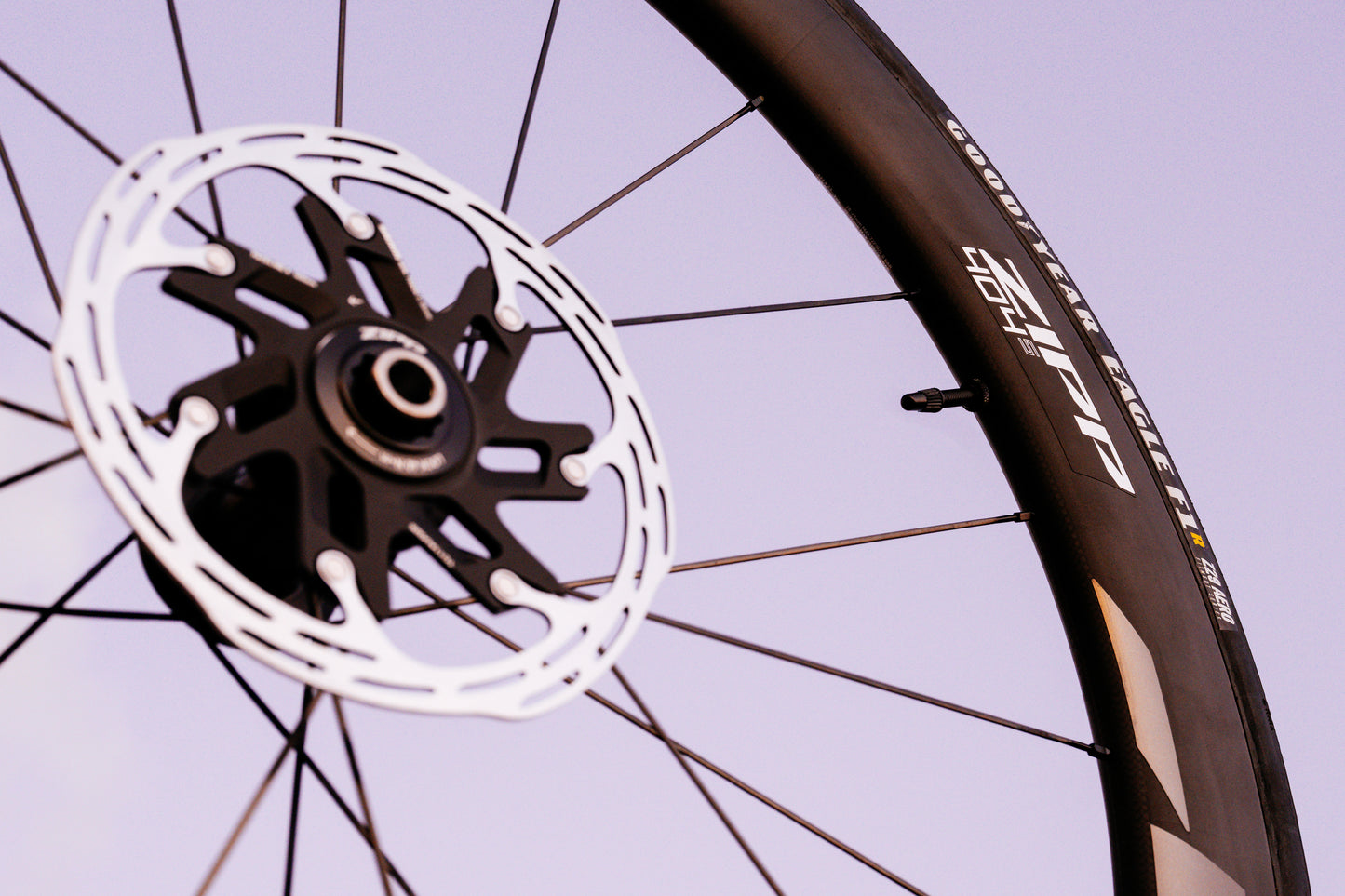 ZIPP 404 S A1 rueda delantera Negro