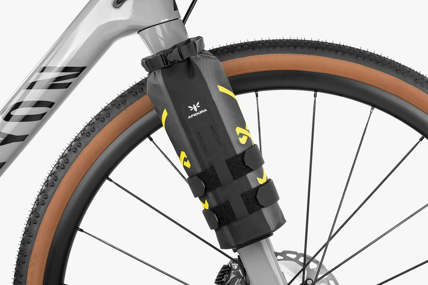 APIDURA EXPIDITION CARGO CAGE PACK Bolsa de horquilla 1,3 L Negro