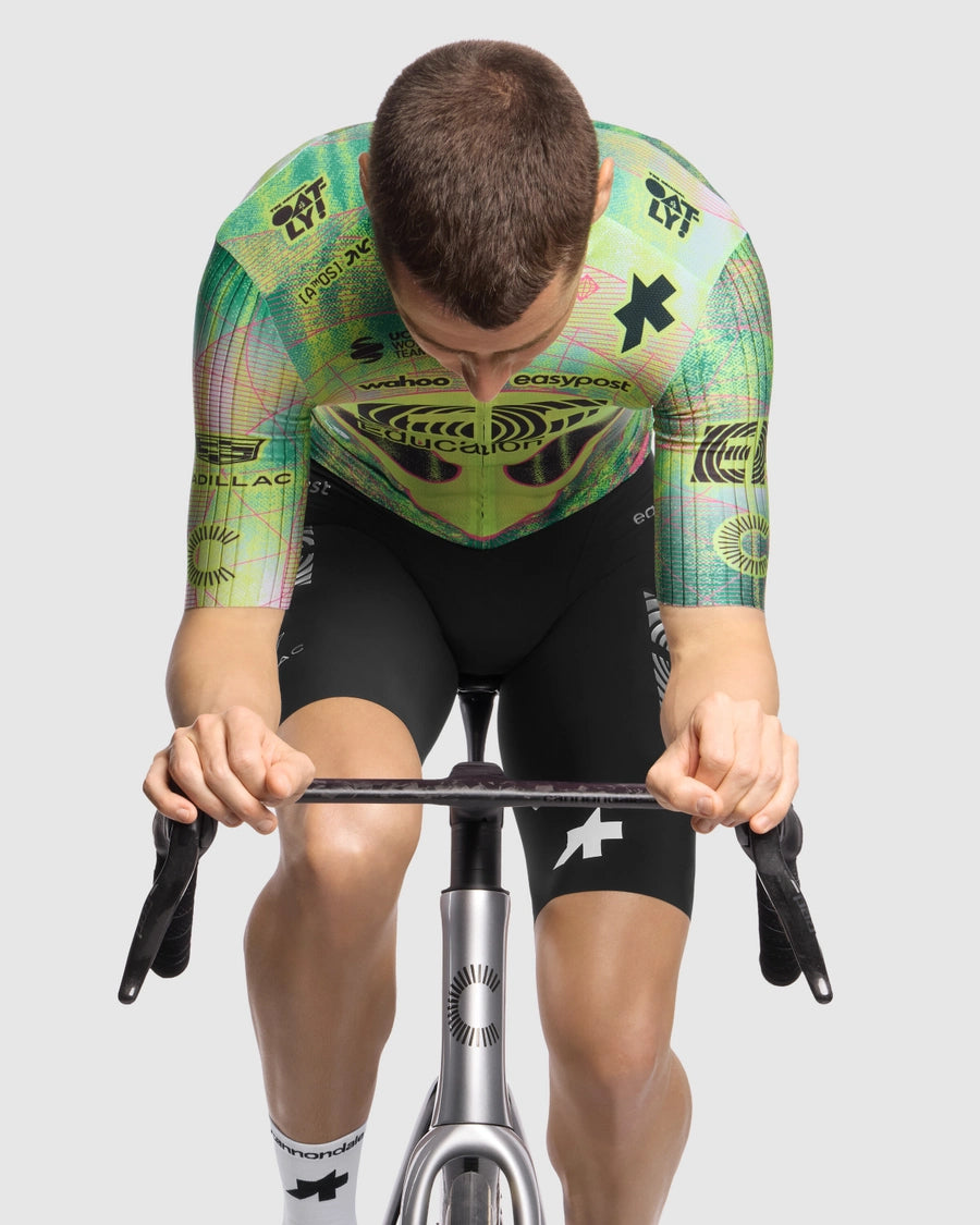 Maillot ASSOS EQUIPE RS S11 EDUCATION FIRST CLOSE ENCOUNTER Mangas Cortas Verde/Amarillo
