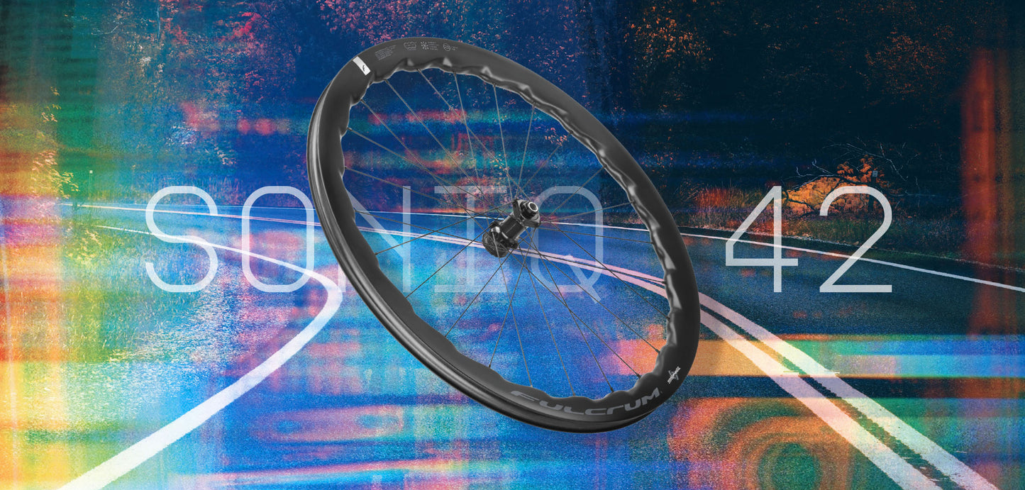 Par de ruedas FULCRUM SONIQ 42 700c (Center Lock)