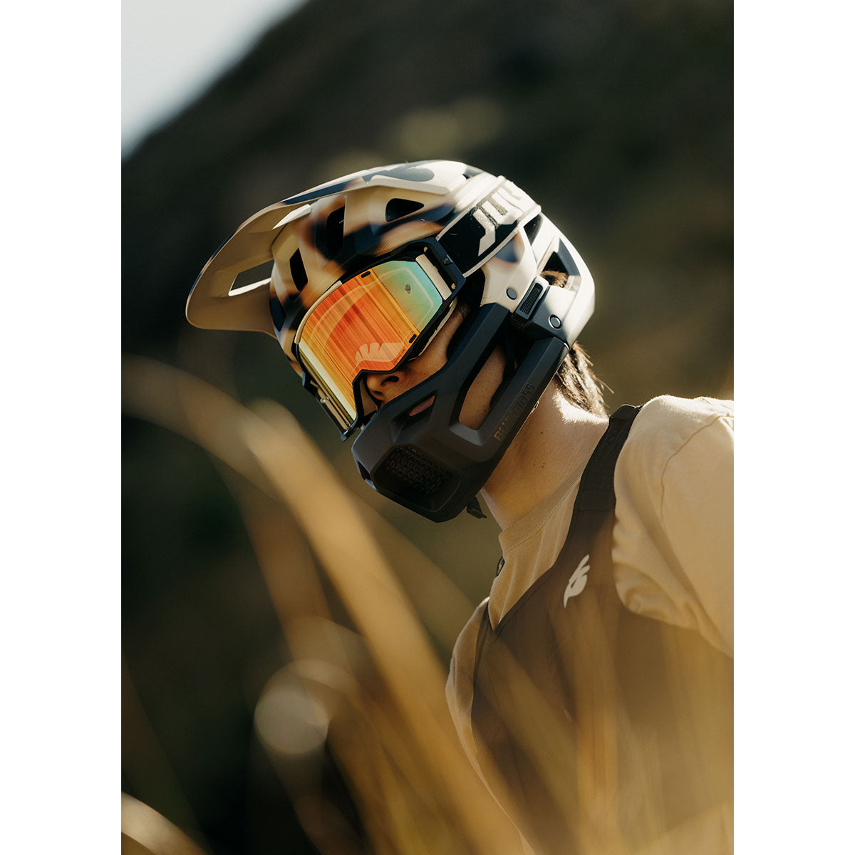 Casque VTT BLUEGRASS VANGUARD CORE MIPS Marron/Beige
