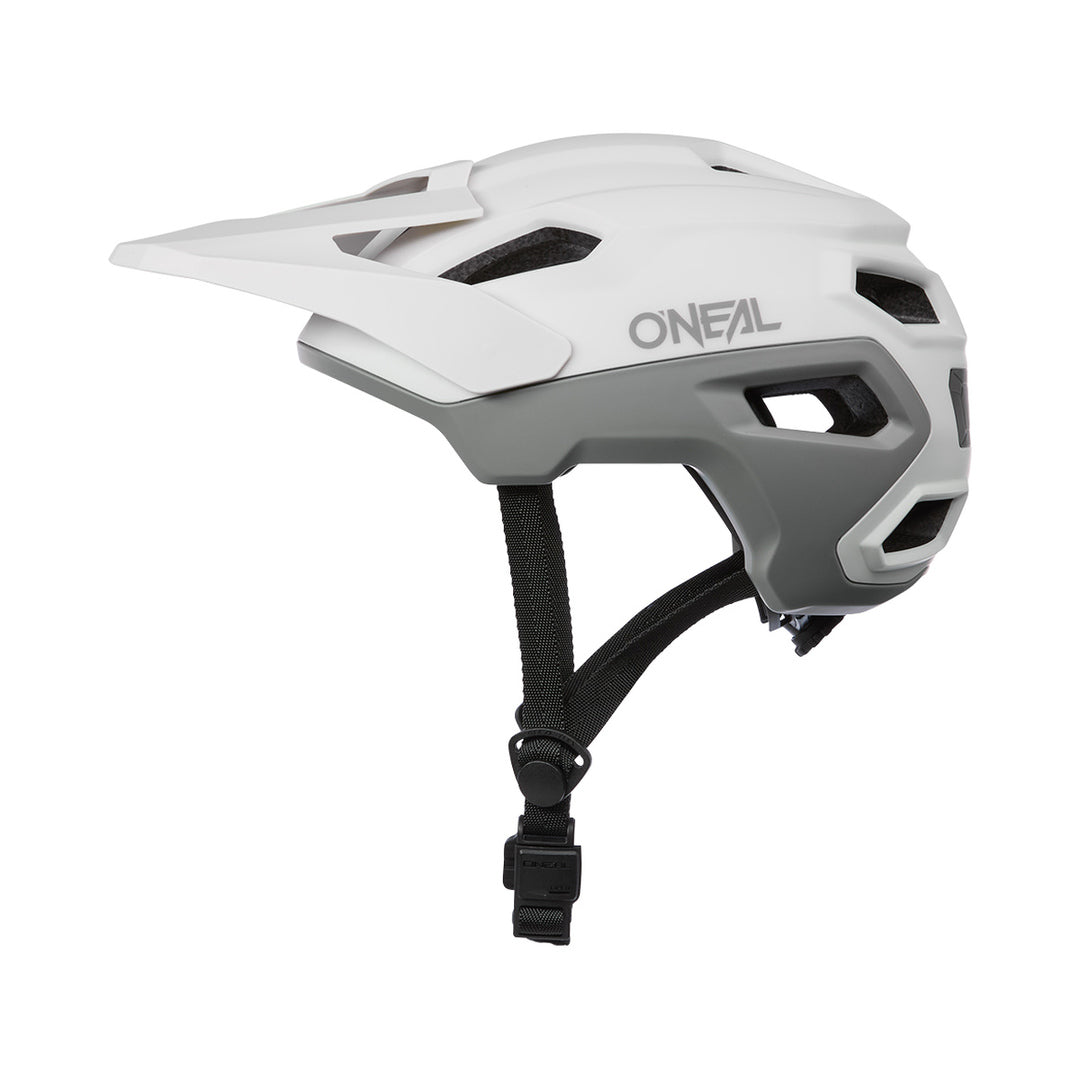 Casco de MTB O'NEAL TRAILFINDER EVO blanco/gris — vista del producto