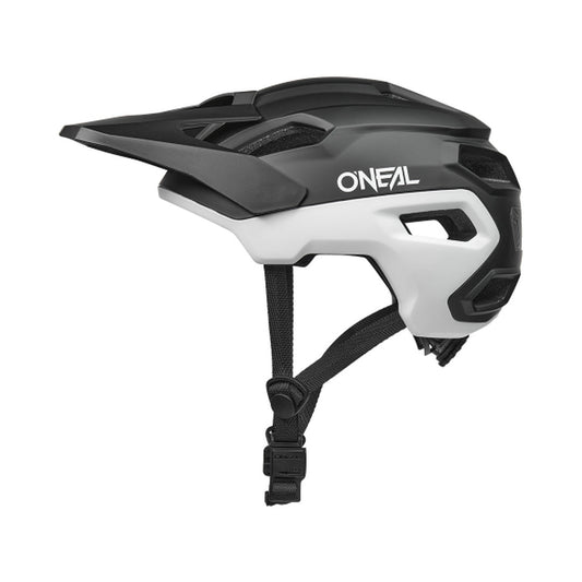 Casco de MTB O'NEAL TRAILFINDER EVO SOLID negro/blanco 2026 — vista del producto