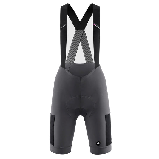Culote corto con tirantes ASSOS TACTICA KIESKAFER T5 GRAVEL para mujer gris — fondo blanco, 2000 x 2000