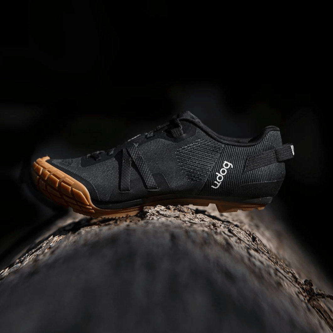 UDOG DISTANZA CARBONO Grava Zapatos Negro