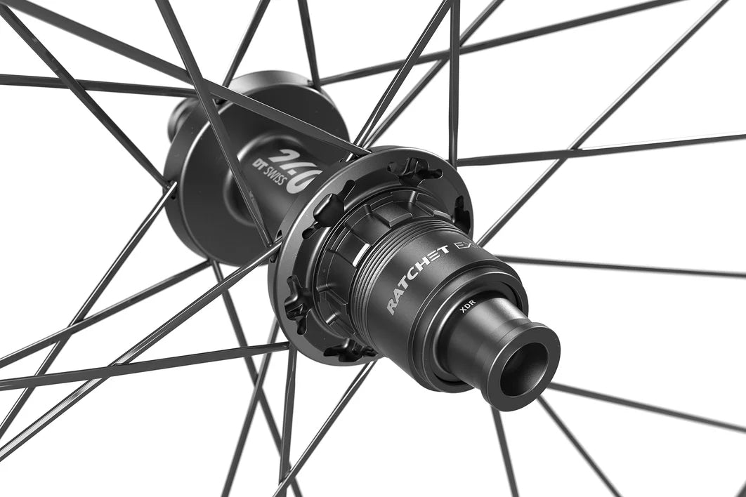 Rueda trasera DT SWISS ERC 1400 DICUT 45 DISC Tubeless Ready (Center Lock)