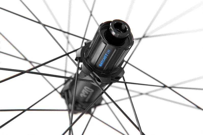 Rueda trasera DT SWISS HU 1900 SPLINE 27.5" 30 mm 12x148 mm