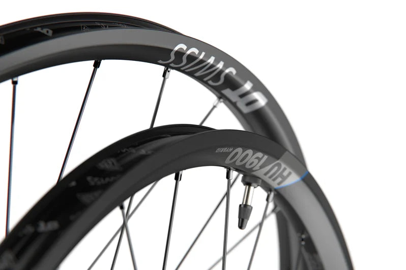 Rueda delantera DT SWISS HU 1900 SPLINE 27,5" 30 mm 15x110 mm