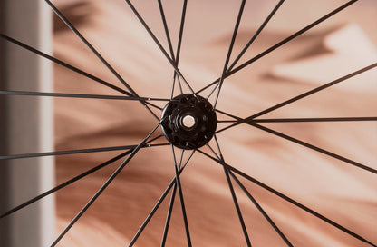 Par de Ruedas MICHE DEVA RD 52 Tubeless Ready (Center Lock) Negro/Plata