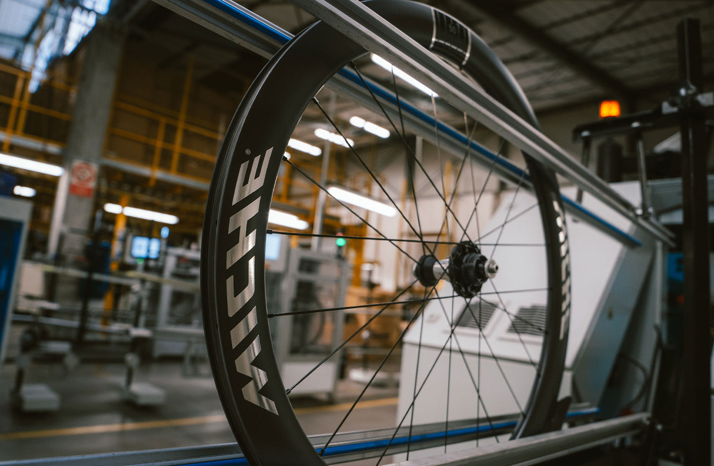Par de ruedas MICHE KLEOS RD DX36 Tubeless Ready (Center Lock) Team Edition