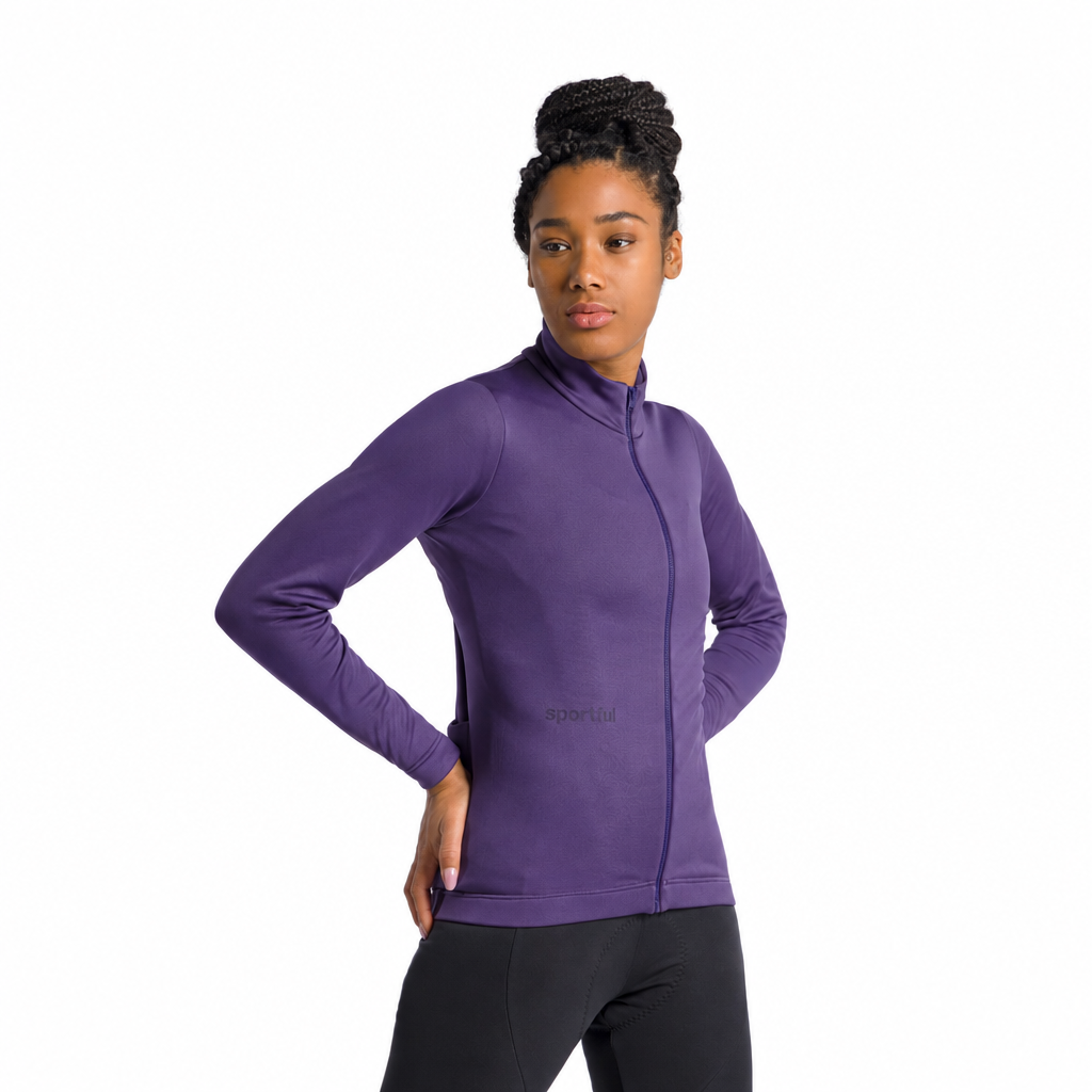 Chaqueta SPORTFUL CLASSIC 2 para mujer en violeta, vista de tres cuartos sobre fondo blanco