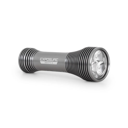 LUCES DE EXPOSICIÓN ZENITH GUN METAL MK4 Luz delantera con soporte para casco