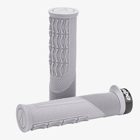 SDG OPEN CORE THRICE puños 136 mm Gris