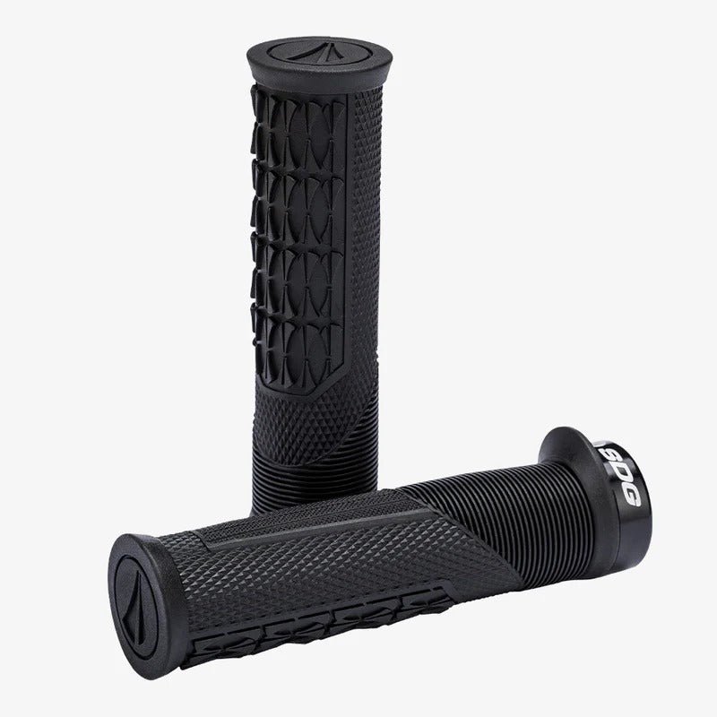 Puños SDG OPEN CORE THRICE 136 mm Negro