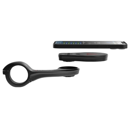 Adaptador magnético KOM CYCLING para soporte de manillar de iPhone — conexión ilustrada con un teléfono de ejemplo