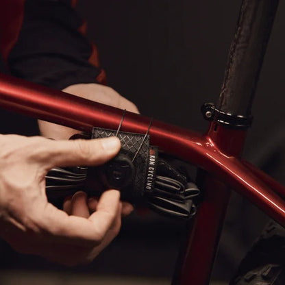 Correa Universal KOM CYCLING TUBE STRAP