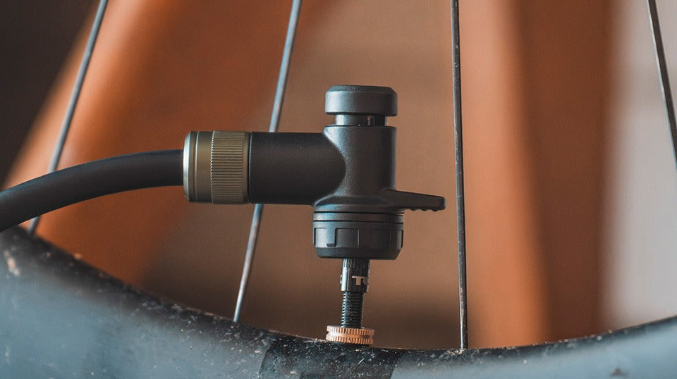 Bomba de pie TOPEAK JOEBLOW MOUNTAIN X DIGITAL