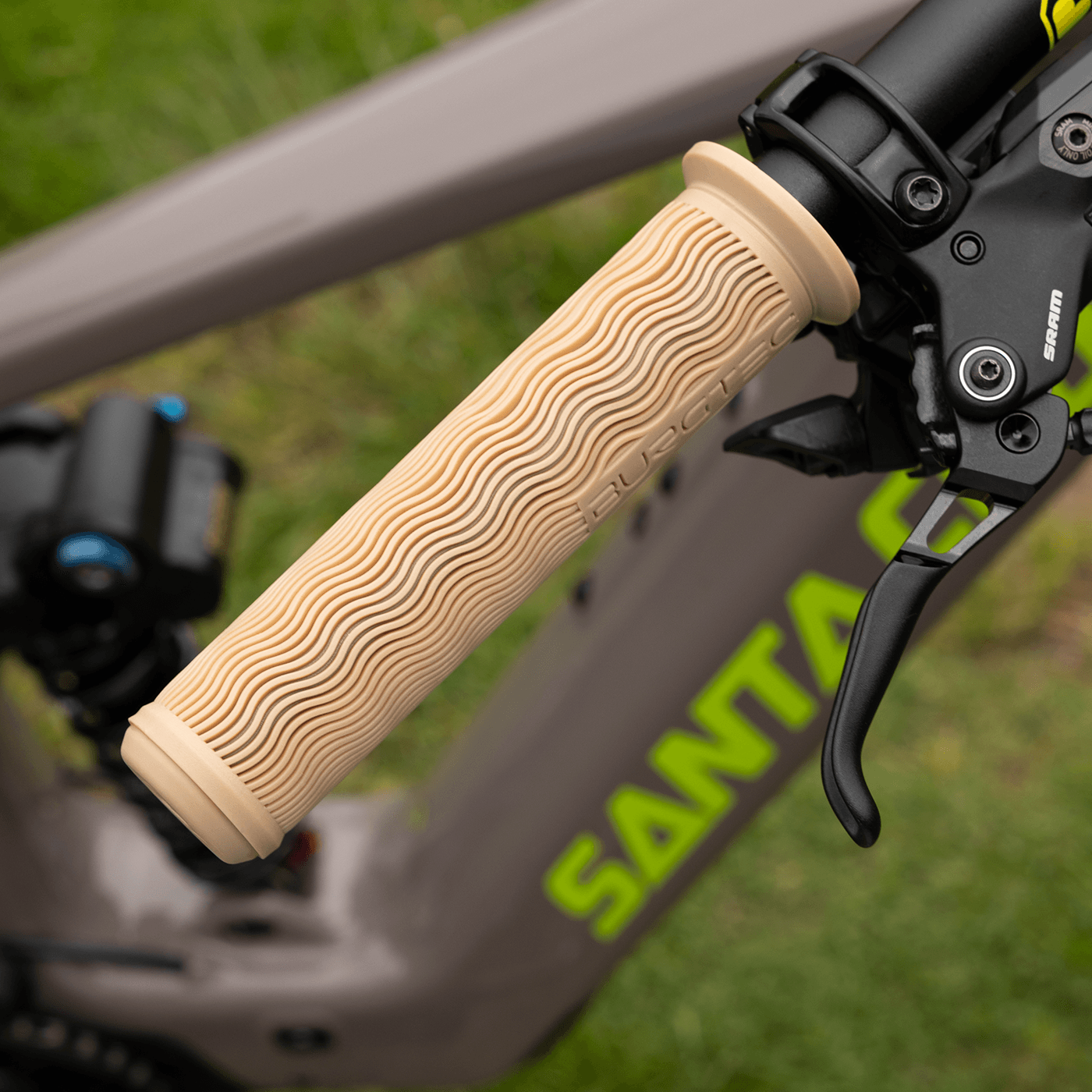 Grips BURGTEC THE BARTENDER PRO VERO SANDLER SIGNATURE Lock-On Crema