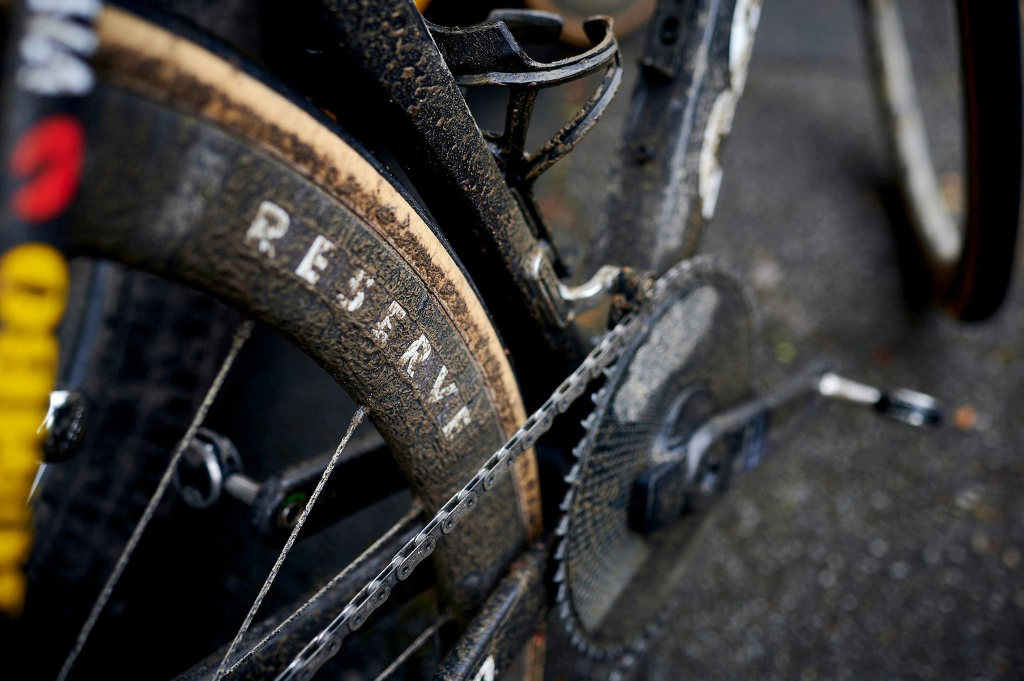 Guía de cadena WOLFTOOTH AERO Low Sweep para CERVELO