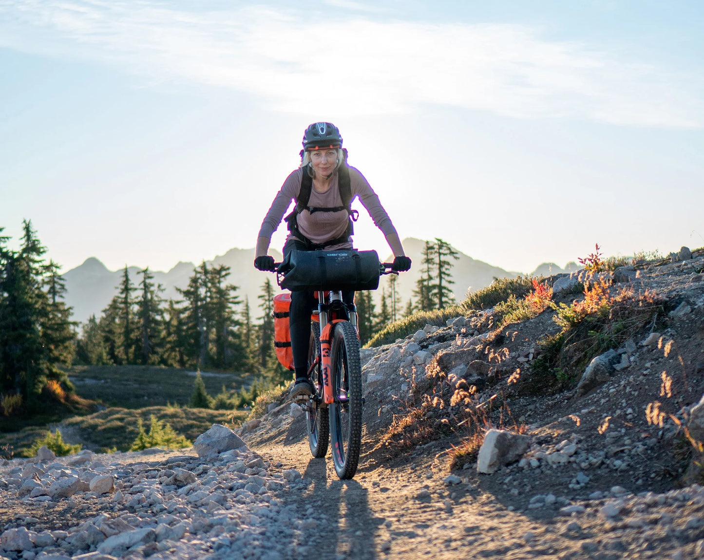 AEROE 12L Bolsa impermeable resistente negra