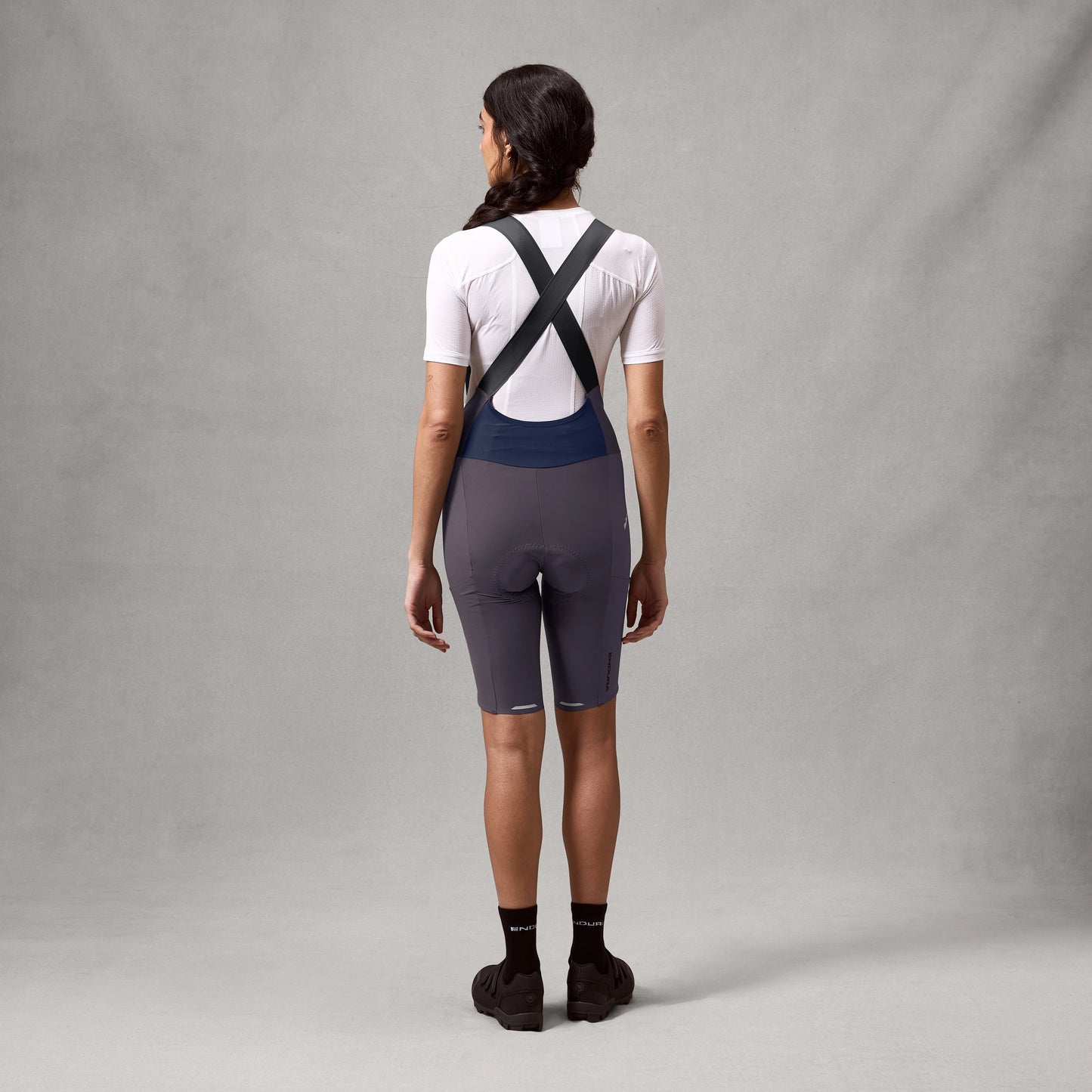 Culotte con tirantes ENDURA ALLTRACK RIDE Carbon Grey, Mujer