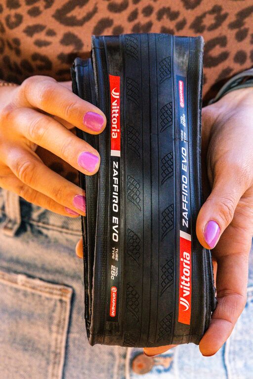 Neumático VITTORIA Zaffiro EVO V 700c G2.0 Soft Black Q2 2025