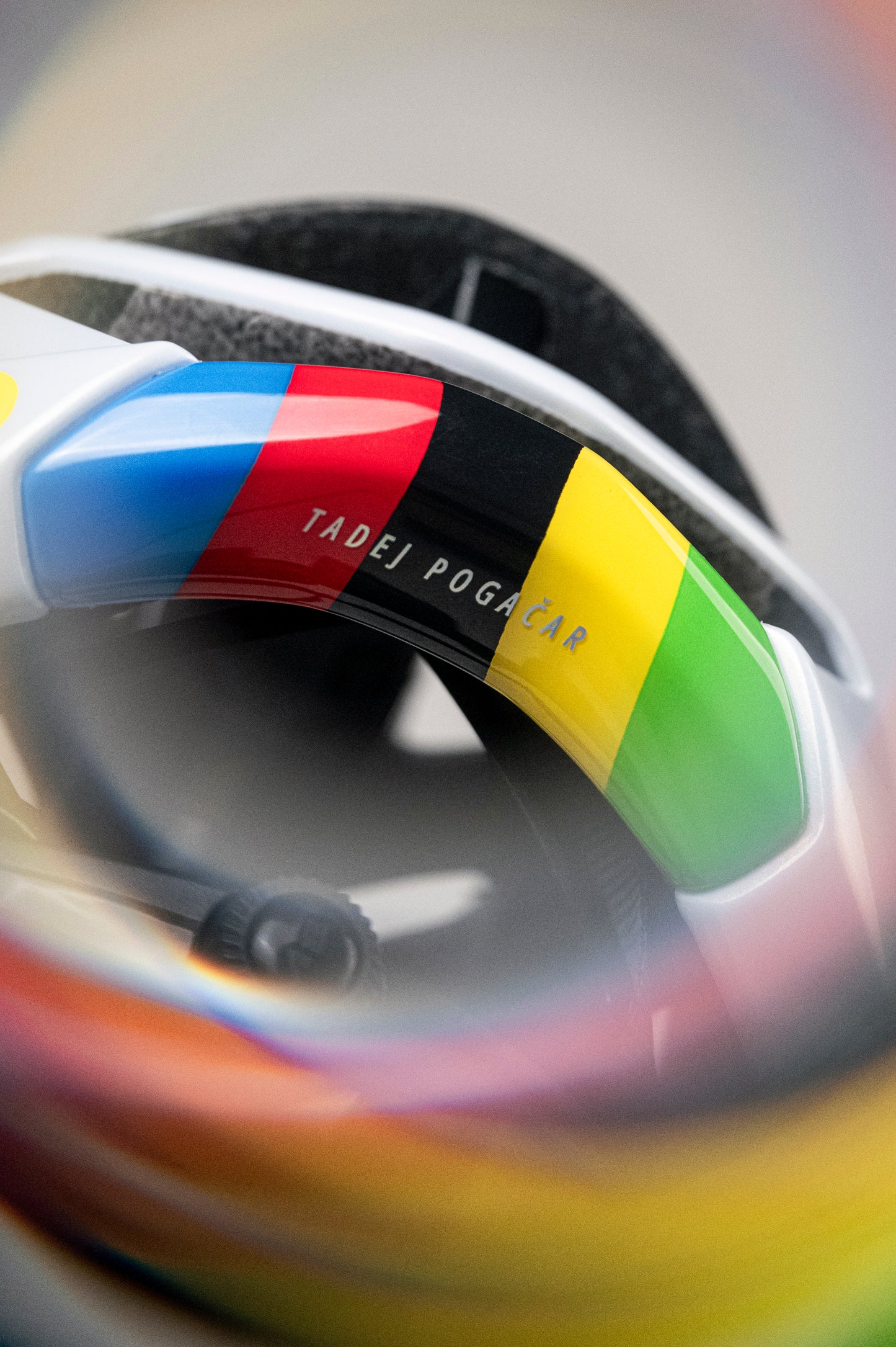 CASCO MET TRENTA 3K CARBON LIMITED CHAMPION 2026 Blanco