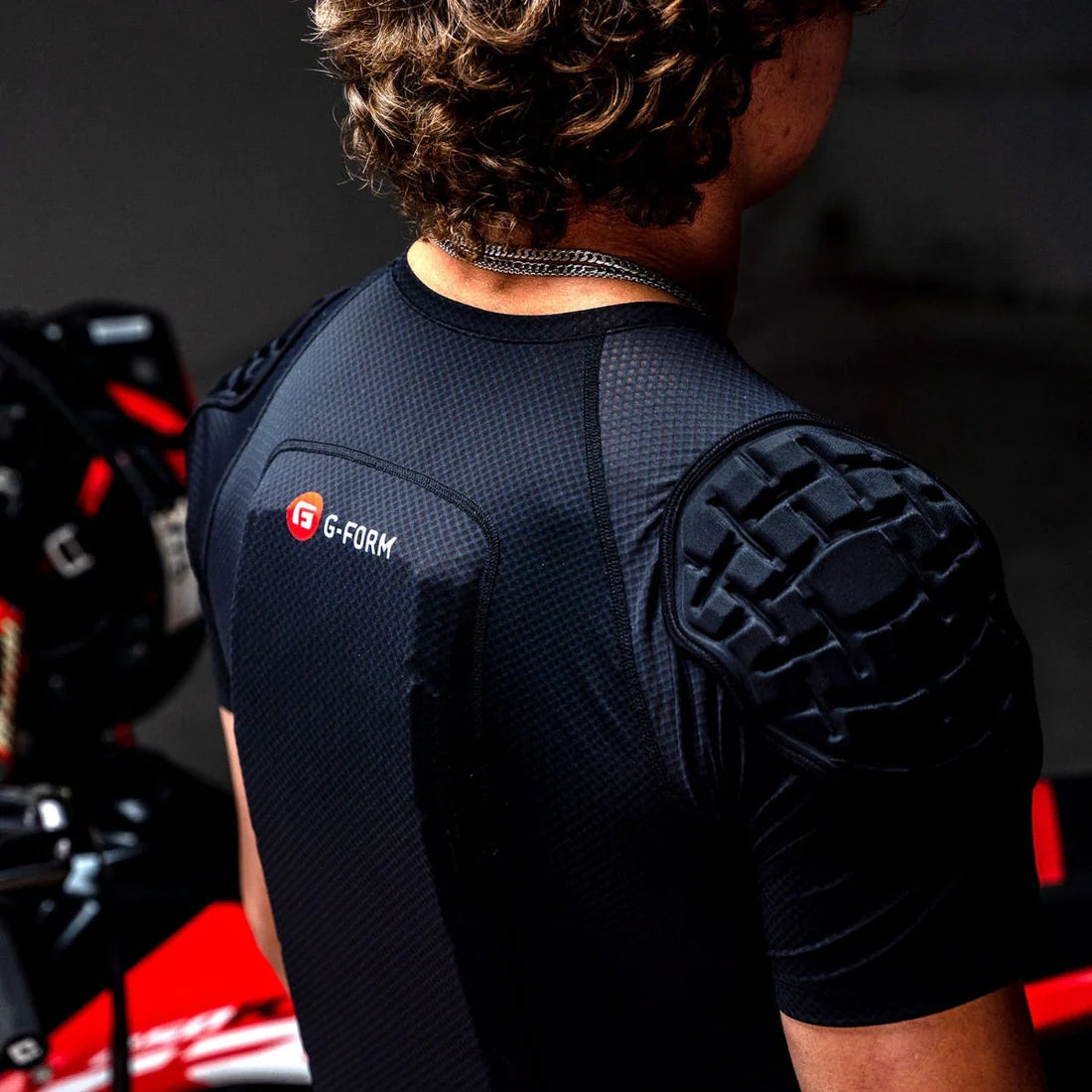 Chaleco de protección G-FORM 360 IMPACT MC Negro