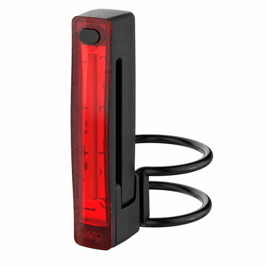 Luz trasera KNOG PLUS REAR de 20 lúmenes, negra — vista del producto sobre fondo blanco