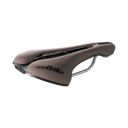 Sillín SELLE ITALIA FLITE BOOST GRAVEL SUPERFLOW L3 con raíles TI 316 marrón — vista de tres cuartos en color marrón, L3