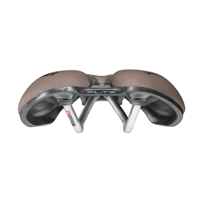 Sillín SELLE ITALIA FLITE BOOST GRAVEL SUPERFLOW L3 con raíles TI 316 marrón — vista trasera en color marrón, L3
