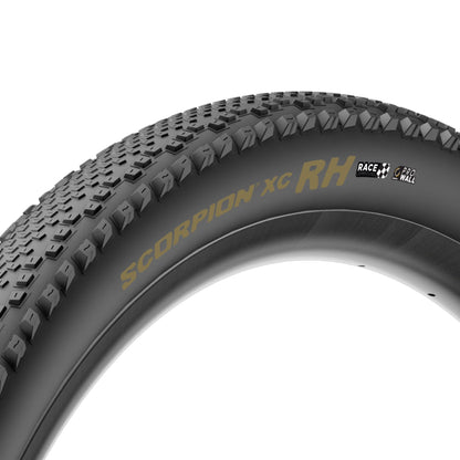 Cubierta PIRELLI SCORPION RACE XC RH ProWall 29x2.40 Tubeless Ready plegable negro/dorado