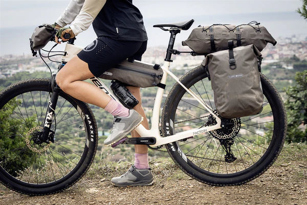 Par de maletas ORTLIEB GRAVEL PACK QL 2.2 29 L Beige