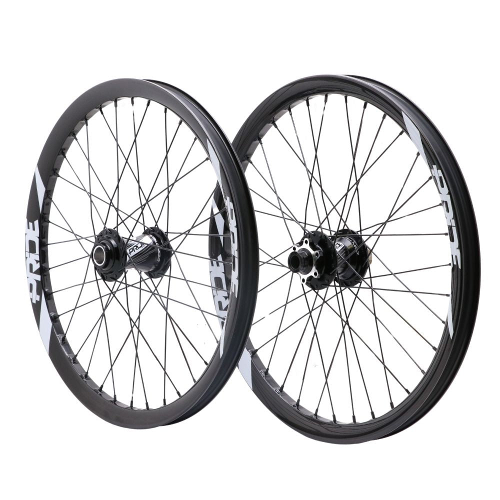 Par de Ruedas PRIDE 20" (406mm) Carbono Wave Gloss White Control V2 Disc Ejes 20/15mm Negro/Blanco