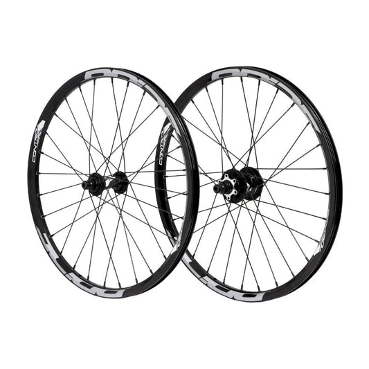 Par de Ruedas PRIDE 20" (451mm) Control V2 Disc Ejes 10/10mm Negro