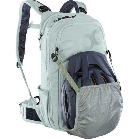 Mochila EVOC STAGE 12 L verde menta
