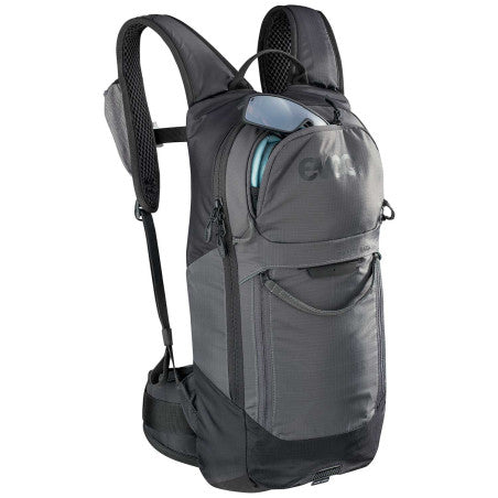 Mochila con protector dorsal EVOC FR LITE RACE 10 L, gris