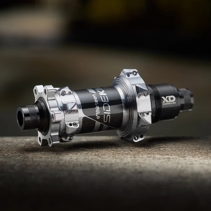 E.THIRTEEN Bujes traseros SIDEKICK Pro SP 12x148mm Boost 6 agujeros