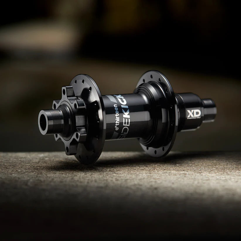 E.THIRTEEN SIDEKICK 12x148mm Boost Bujes traseros de 6 agujeros